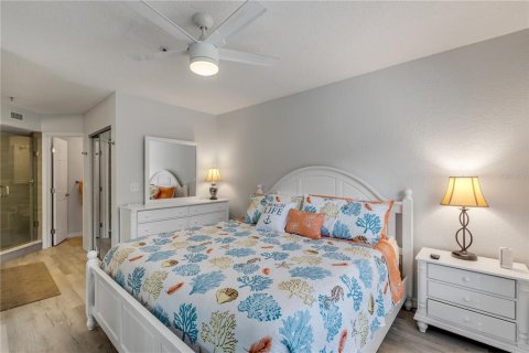 Condo in New Smyrna Beach, Florida, 3 bedrooms  № 1359436 - photo 26