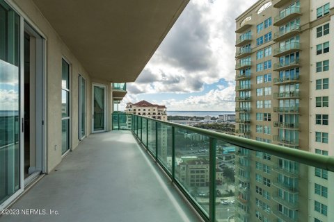 Copropriété à louer à Jacksonville, Floride: 2 chambres, 128.39 m2 № 885735 - photo 4