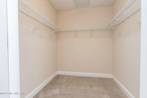 Condo in Jacksonville, Florida, 2 bedrooms  № 885735 - photo 16