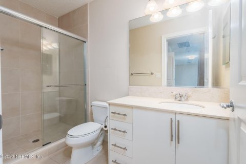 Condo in Jacksonville, Florida, 2 bedrooms  № 885735 - photo 13