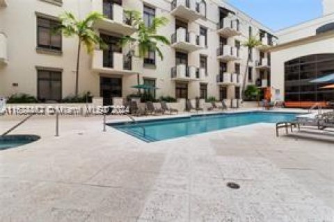 Condominio en venta en Coral Gables, Florida, 1 dormitorio, 64.75 m2 № 1271421 - foto 6