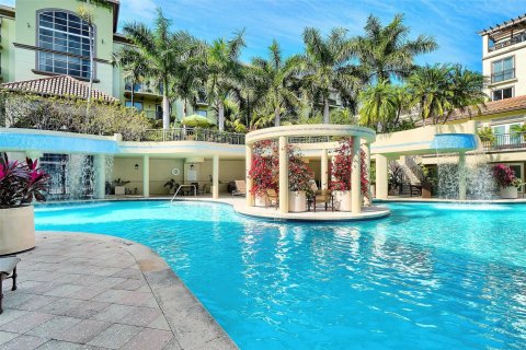 Condominio en venta en Wilton Manors, Florida, 2 dormitorios, 129.13 m2 № 981565 - foto 22