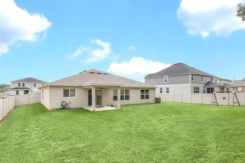 House in LEGACY HILLS in Apopka, Florida 3 bedrooms, 203.55 sq.m. № 1342765 - photo 30