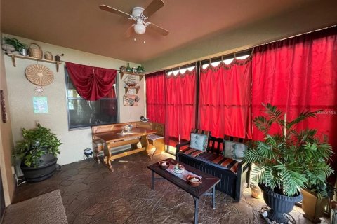 Casa en venta en Kissimmee, Florida, 7 dormitorios, 368.64 m2 № 1342363 - foto 20