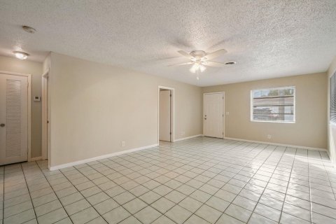 Immobilier commercial à vendre à Palm Beach Gardens, Floride: 185.06 m2 № 1231291 - photo 15