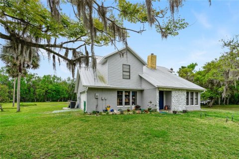 Villa ou maison à vendre à Edgewater, Floride: 3 chambres, 166.67 m2 № 1087406 - photo 5