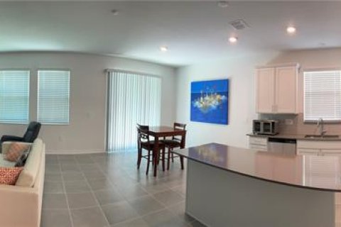 Casa en venta en Kissimmee, Florida, 4 dormitorios, 171.22 m2 № 1347176 - foto 6