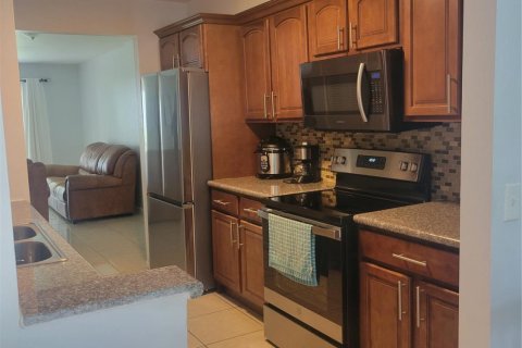 Condominio en venta en Pembroke Pines, Florida, 2 dormitorios, 112.13 m2 № 1182532 - foto 13