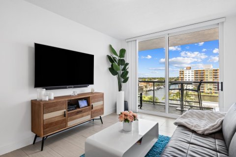 Condominio en venta en Fort Lauderdale, Florida, 1 dormitorio, 75.72 m2 № 1182533 - foto 24