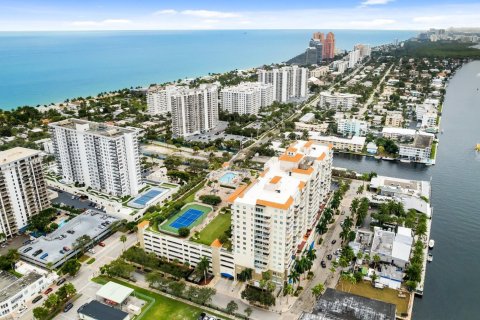 Condo in Fort Lauderdale, Florida, 1 bedroom  № 1182533 - photo 8