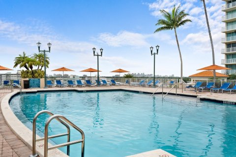 Condo in Fort Lauderdale, Florida, 1 bedroom  № 1182533 - photo 3