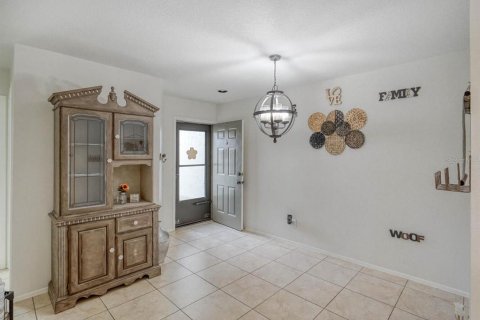 Villa ou maison à vendre à Port Richey, Floride: 2 chambres, 91.79 m2 № 1342356 - photo 5