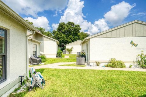 Villa ou maison à vendre à Port Richey, Floride: 2 chambres, 91.79 m2 № 1342356 - photo 27