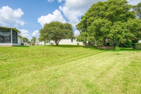 Villa ou maison à vendre à Port Richey, Floride: 2 chambres, 91.79 m2 № 1342356 - photo 17