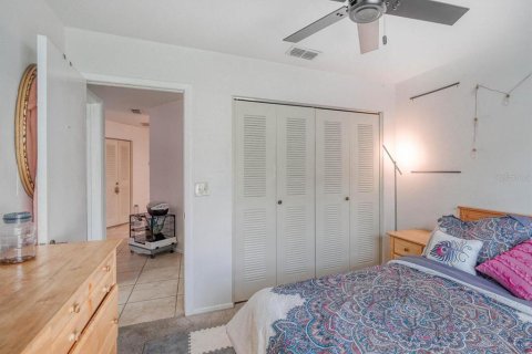 Villa ou maison à vendre à Port Richey, Floride: 2 chambres, 91.79 m2 № 1342356 - photo 23