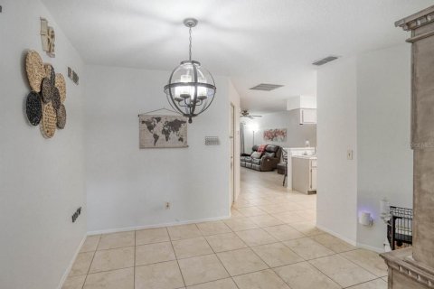 Villa ou maison à vendre à Port Richey, Floride: 2 chambres, 91.79 m2 № 1342356 - photo 3