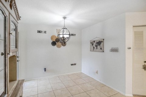 Villa ou maison à vendre à Port Richey, Floride: 2 chambres, 91.79 m2 № 1342356 - photo 4