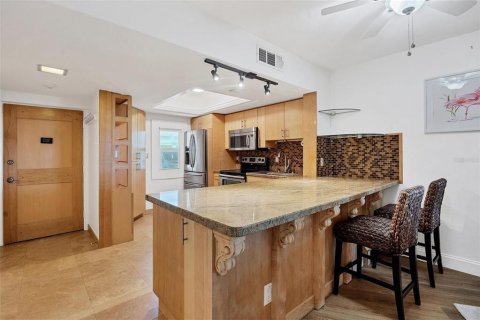 Copropriété à vendre à Sarasota, Floride: 1 chambre, 93.74 m2 № 1342324 - photo 11