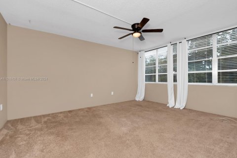 Condominio en venta en Pembroke Pines, Florida, 2 dormitorios, 107.77 m2 № 956103 - foto 22