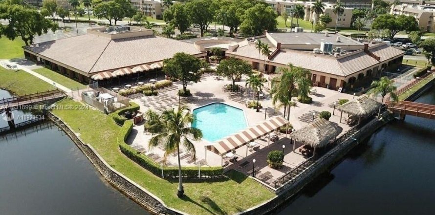 Condo in Sunrise, Florida, 2 bedrooms  № 1292481