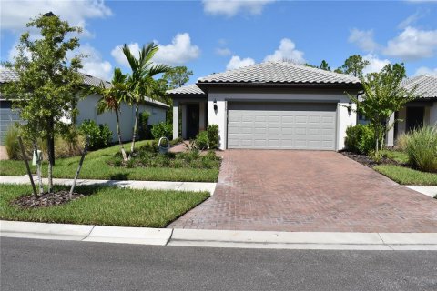 Villa ou maison à vendre à North Port, Floride: 3 chambres, 137.03 m2 № 1320223 - photo 1