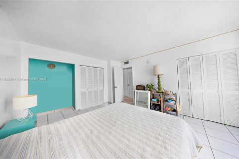 Condominio en venta en Miami Beach, Florida, 1 dormitorio, 83.61 m2 № 1271919 - foto 16