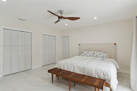 Купить виллу или дом в Норт-Майами, Флорида 5 спален, 255.95м2, № 1004493 - фото 11