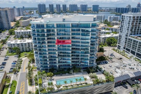 Copropriété à louer à Sunny Isles Beach, Floride: 2 chambres, 126.44 m2 № 1348204 - photo 6