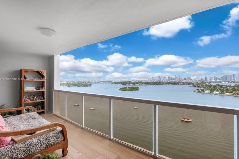 Copropriété à vendre à Miami Beach, Floride: 3 chambres, 133.78 m2 № 1293058 - photo 7