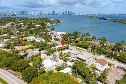 Terreno en venta en Miami Beach, Florida № 1292989 - foto 4