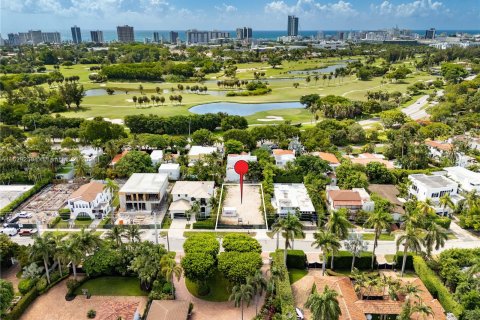 Terreno en venta en Miami Beach, Florida № 1292989 - foto 3