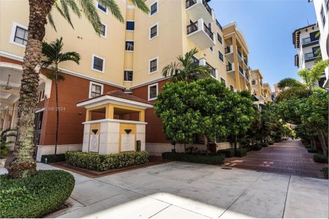 Condo in Miami, Florida, 3 bedrooms  № 1310239 - photo 21