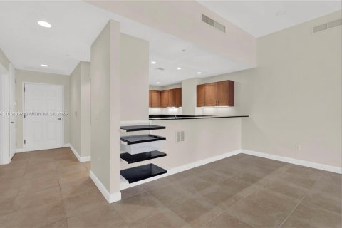 Copropriété à vendre à Miami, Floride: 3 chambres, 159.61 m2 № 1310239 - photo 3