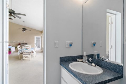 Casa en venta en Lake Placid, Florida, 4 dormitorios, 257.15 m2 № 969856 - foto 24