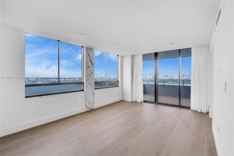 Condominio en venta en Miami Beach, Florida, 2 dormitorios, 128.58 m2 № 1280857 - foto 14