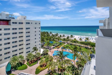 Copropriété à vendre à Miami Beach, Floride: 1 chambre, 59.55 m2 № 1280858 - photo 15