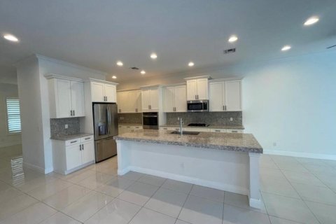 House in Palm Beach Gardens, Florida 4 bedrooms, 283.54 sq.m. № 882459 - photo 14