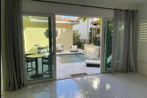 Villa ou maison à vendre à Palm Beach Gardens, Floride: 4 chambres, 283.54 m2 № 882459 - photo 11