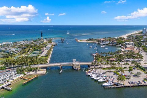 Copropriété à vendre à Pompano Beach, Floride: 2 chambres, 102.38 m2 № 1186615 - photo 1