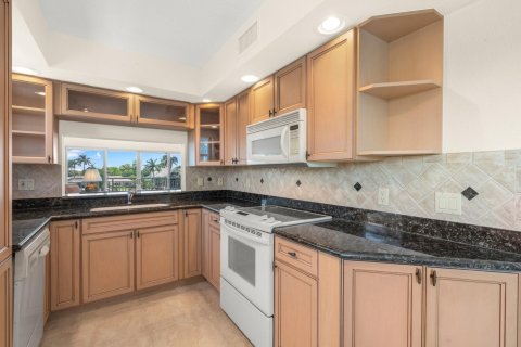 Copropriété à vendre à Pompano Beach, Floride: 2 chambres, 102.38 m2 № 1186615 - photo 30