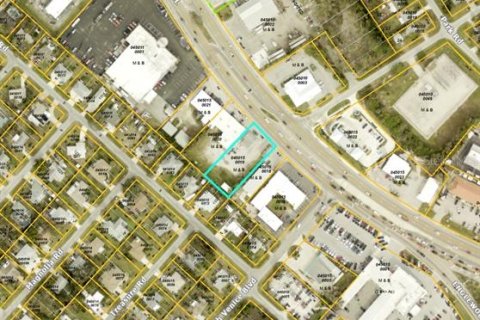 Commercial property in Venice, Florida 102.56 sq.m. № 1386920 - photo 6