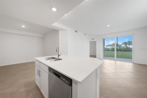 Condo in Venice, Florida, 3 bedrooms  № 1386959 - photo 11