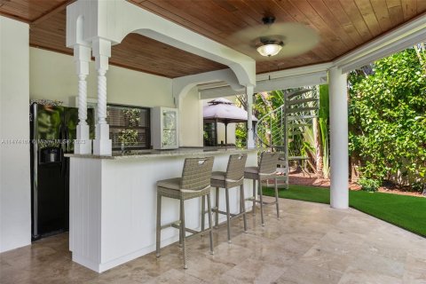 Casa en venta en Miami Shores, Florida, 5 dormitorios, 412.02 m2 № 784701 - foto 13