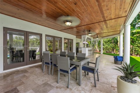 Villa ou maison à vendre à Miami Shores, Floride: 5 chambres, 412.02 m2 № 784701 - photo 12