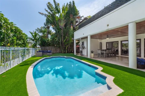 Villa ou maison à vendre à Miami Shores, Floride: 5 chambres, 412.02 m2 № 784701 - photo 9