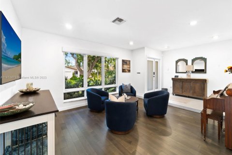 Casa en venta en Fort Lauderdale, Florida, 4 dormitorios, 249.16 m2 № 784704 - foto 18