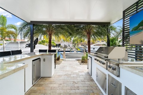 Casa en venta en Fort Lauderdale, Florida, 4 dormitorios, 249.16 m2 № 784704 - foto 3