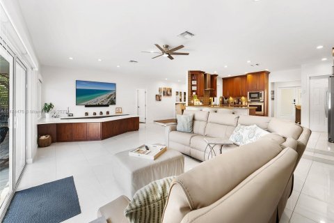 Casa en venta en Fort Lauderdale, Florida, 4 dormitorios, 249.16 m2 № 784704 - foto 20