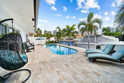 Casa en venta en Fort Lauderdale, Florida, 4 dormitorios, 249.16 m2 № 784704 - foto 8