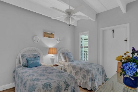 Condominio en venta en Vero Beach, Florida, 2 dormitorios, 74.32 m2 № 815940 - foto 13
